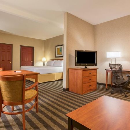 Holiday Inn Express Hotel & Suites Manteca By Ihg Zewnętrze zdjęcie