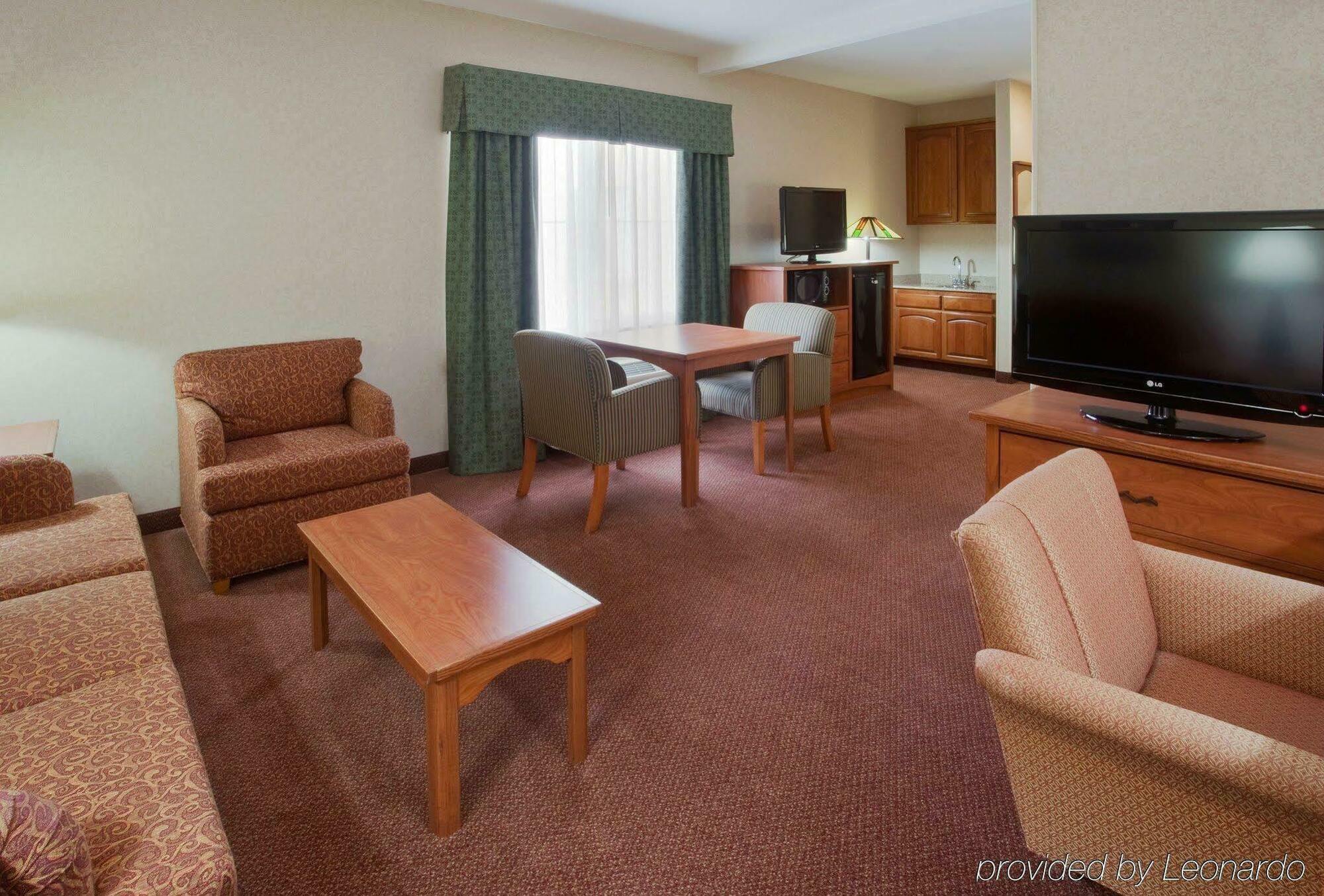 Holiday Inn Express Hotel & Suites Manteca By Ihg Pokój zdjęcie