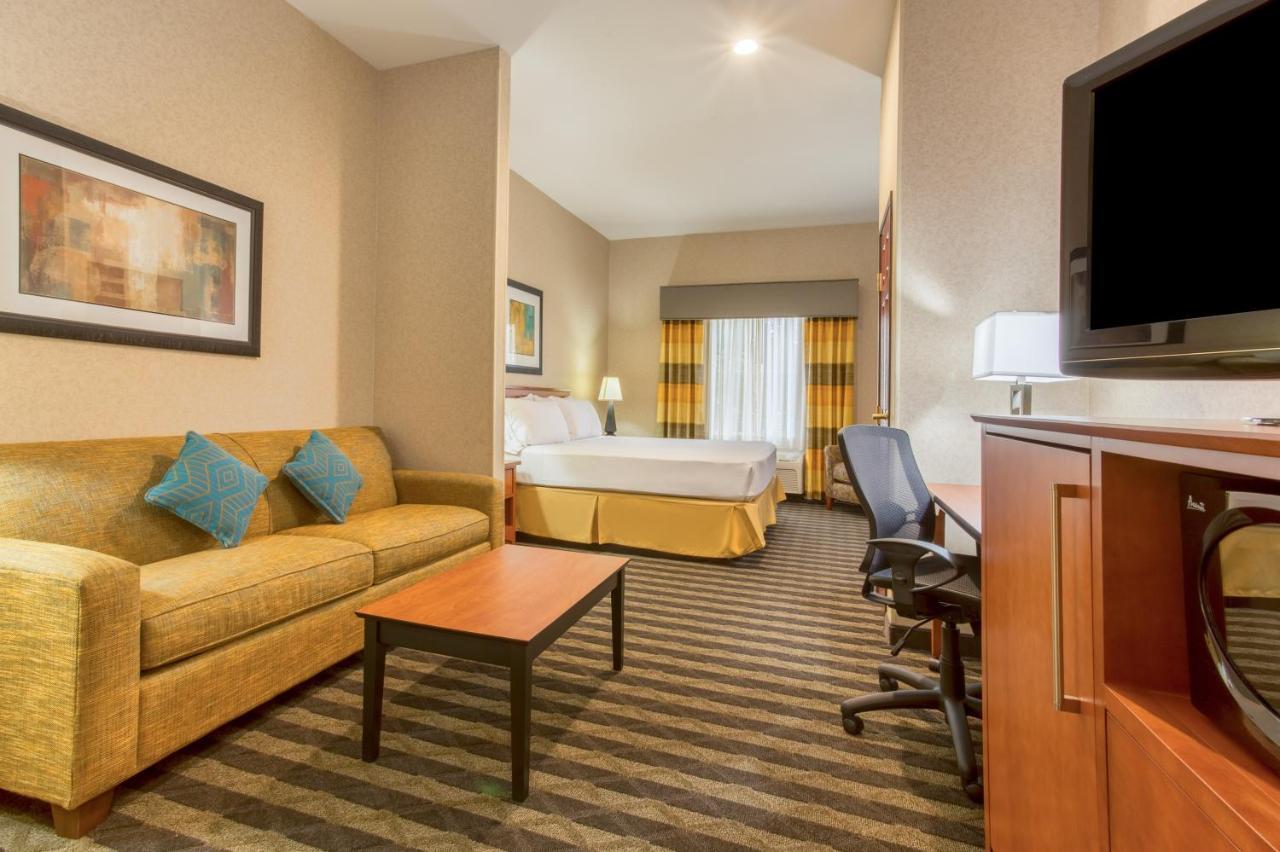 Holiday Inn Express Hotel & Suites Manteca By Ihg Zewnętrze zdjęcie